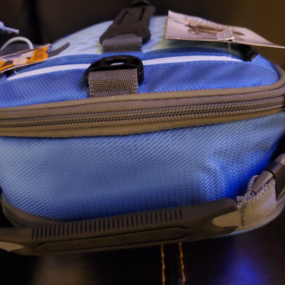 Lunchbox - Picture 3 of 5